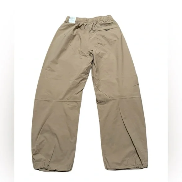 Nike Tech Men's Oversized fit straight leg stacked Pants Beige large HM7158-297